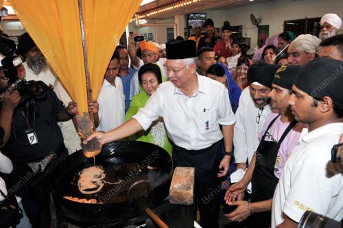 KL06_14042013_GURDWARA