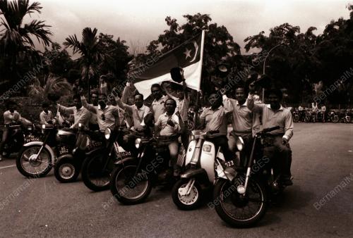 MOTOR TOUR BELIA MALAYSIA