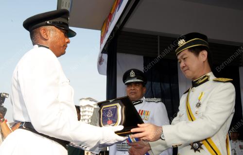 DATUK LEE CHEE LEONG