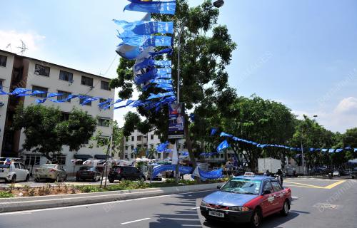 KL06_14052013_BENDERA