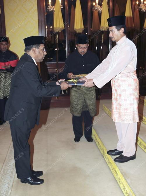 TUANKU MIZAN ZAINAL ABIDIN