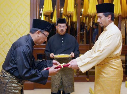 TUANKU MIZAN ZAINAL ABIDIN