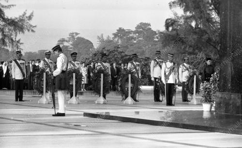 KL06_15012015_HARI_PAHLAWAN