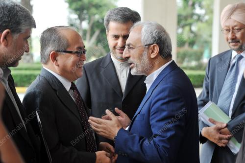 KL06_15032015_UGGAH_IRAN