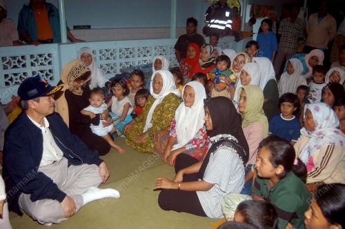 TUN ABDULLAH AHMAD BADAWI