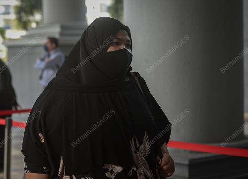 SITI BAINUN AHD RAZALI