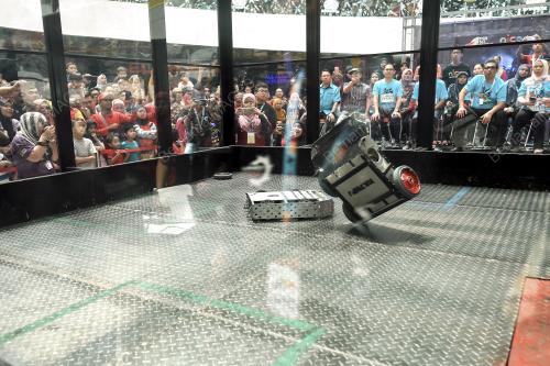 KL06_15102017_ROBOT_BN201710148457