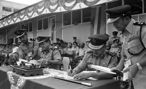 KL06_16012015_PENYERAHAN