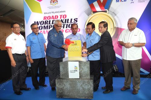 KL06_16042019_WSC_BN20190415669