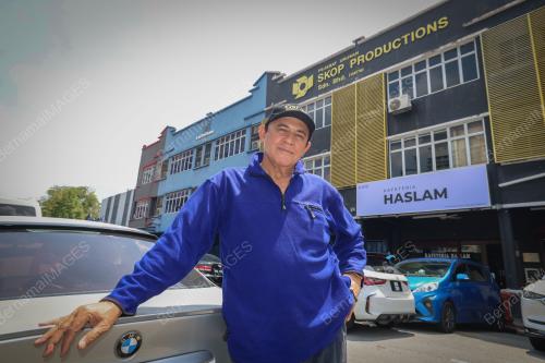 DATUK YUSOF HASLAM