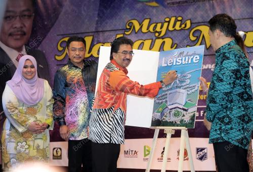 KL06_16072016_PELANCONGAN