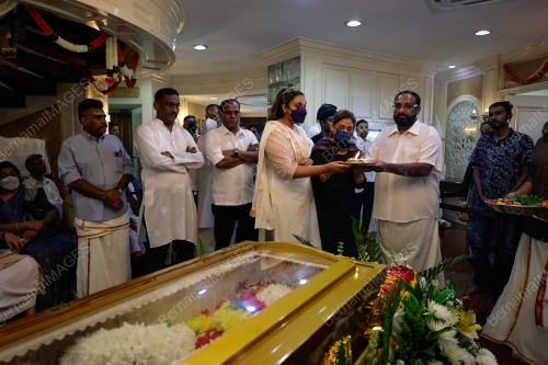 MENDIANG TUN S. SAMY VELLU