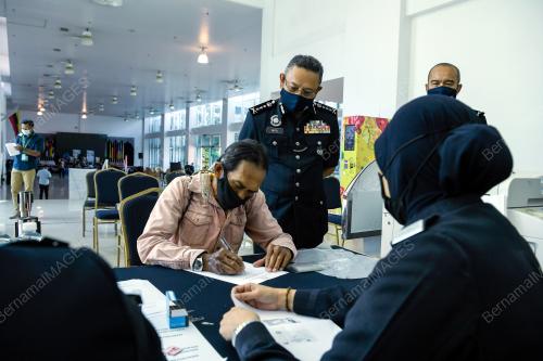 DATUK SAIFUL AZLY KAMARUDDIN