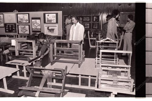 SAMAD IDRIS RASMI PAMERAN DIPLOMA 80' KAJIAN SENI LUKIS