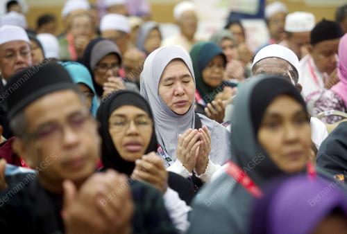 KL06_17082015_PM_HAJI
