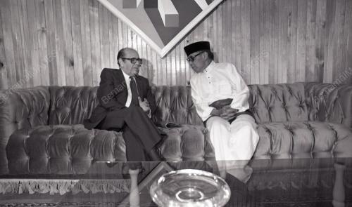 MUHAMMAD GHAZALI SHAFIE
