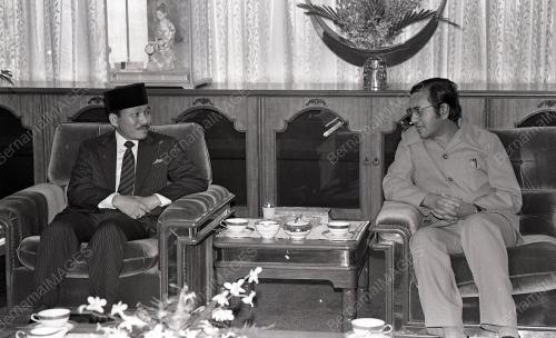 MENTERI BESAR BRUNEI