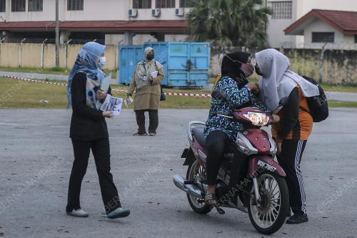 TINJAUAN HARI PERSEKOLAH