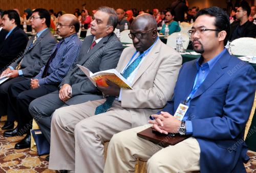 KL06_19052012_USIM
