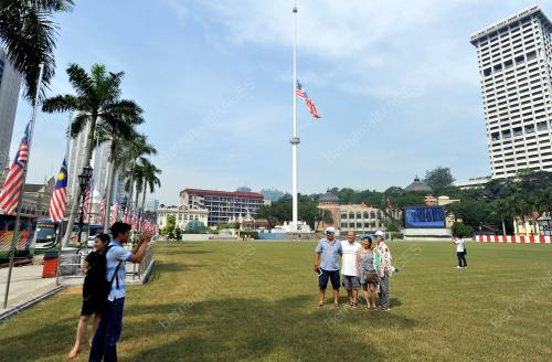 KL06_19072014_BENDERA