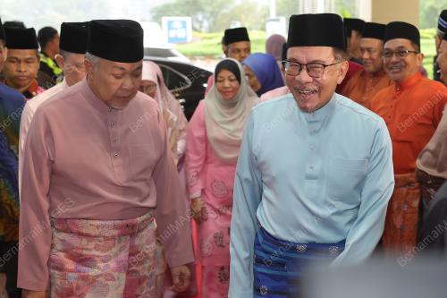 DATUK SERI ANWAR IBRAHIM