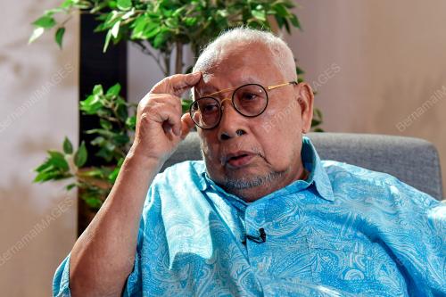 TUN DR MOHAMED SALLEH ABAS