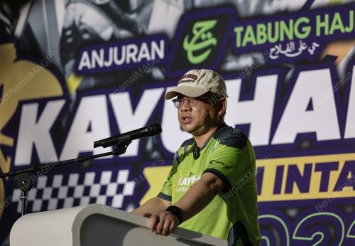 DATUK DR MOHD NA'IM MOKHTAR
