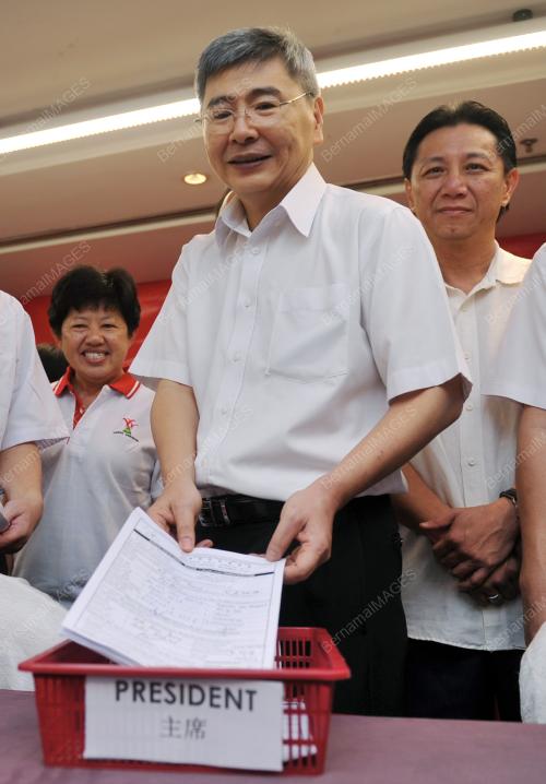 KL06_19102013_GERAKAN