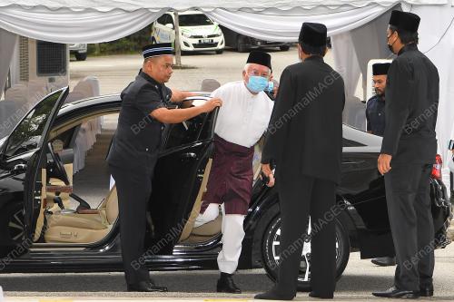 DATUK SERI NAJIB TUN RAZAK