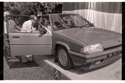 KL06_200191_KERETATERBARUCITROEN