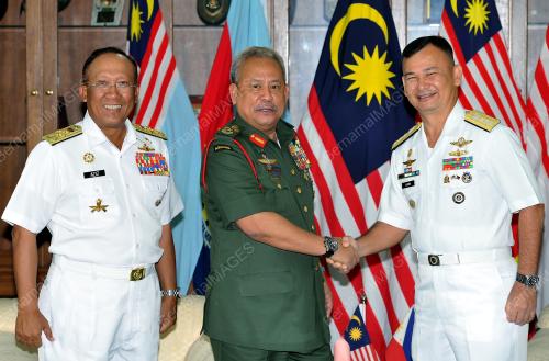 KL06_20022014_KUNJUNGAN