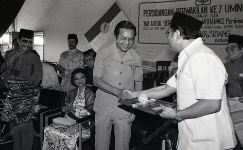 UMNO