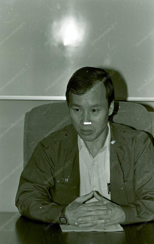 KL06_200690_LELONG