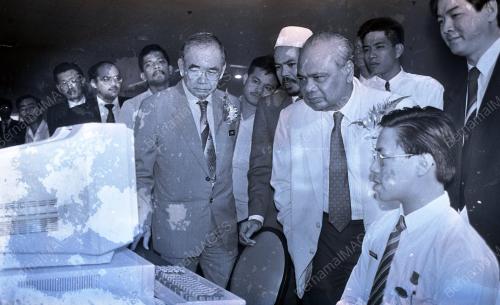 GHAFAR BABA DI PAMERAN SAINS DAN TEKNOLOGI