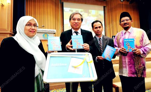 KL06_20082014_SEMINAR_PENDIDIKAN