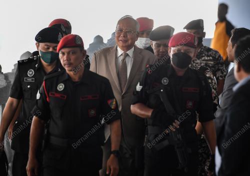 DATUK SERI NAJIB TUN RAZAK