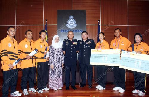 TAN SERI ISMAIL OMAR