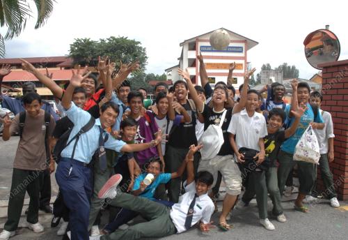 MENJELANG CUTI PERSEKOLAHAN