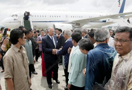 MOHD NAJIB TUN ABDUL RAZAK