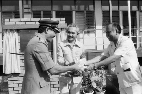 TAIB MAHMUD RASMI BANGUNAN