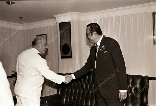 ABANG ABU BAKAR
