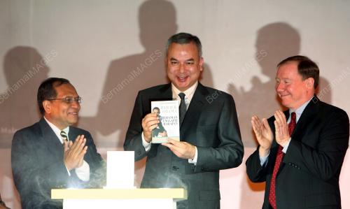 RAJA DR NAZRIN SHAH