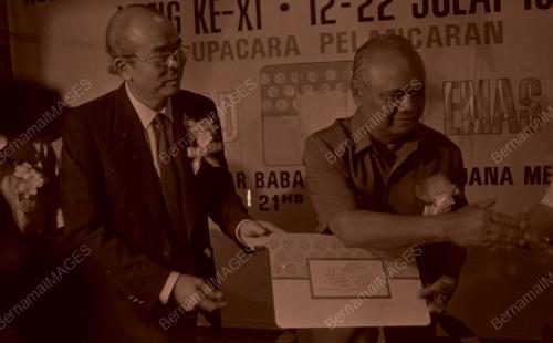 KL06_210690_KAD_EMAS
