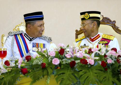 KL06_21062012_AGONG