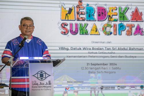 DATUK ROSLAN ABDUL RAHMAN