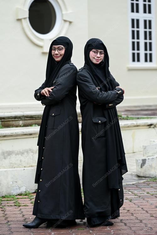 DATIN HELIZA HELMI