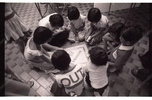 PERTUNJUKAN BUKU