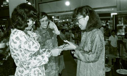 RAFIDAH AZIZ BERBUKA PUASA MALAM TUJUH LIKUR