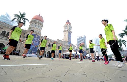 KL06_22062014_SKIPPING