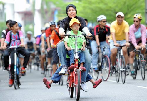 KL06_22092013_TANPA_KERETA